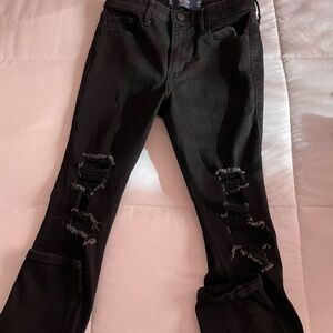 Black Distressed Women's Jeans